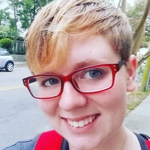 Meet your Posher, Macey